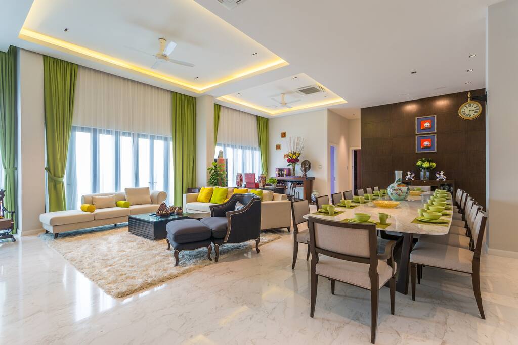 Living Hall, Dining Area