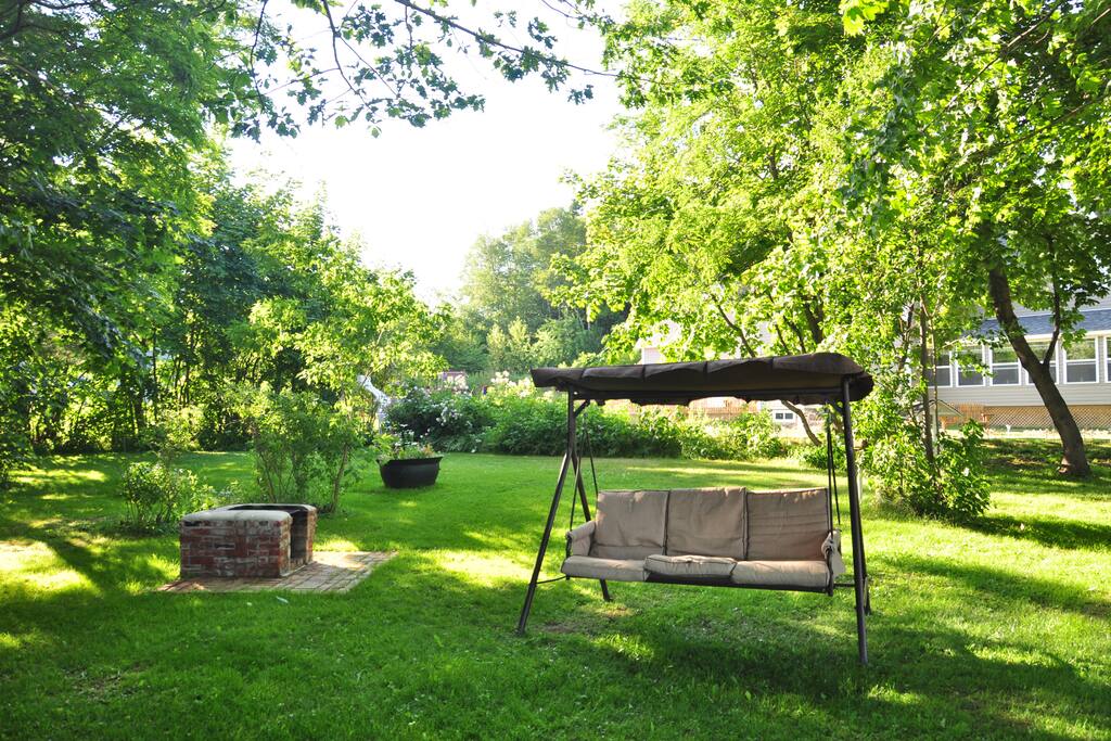 Garden and fire pit overlooking the bay.