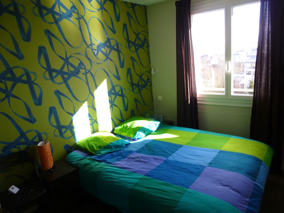 Chambre 10m², lit 160x200.