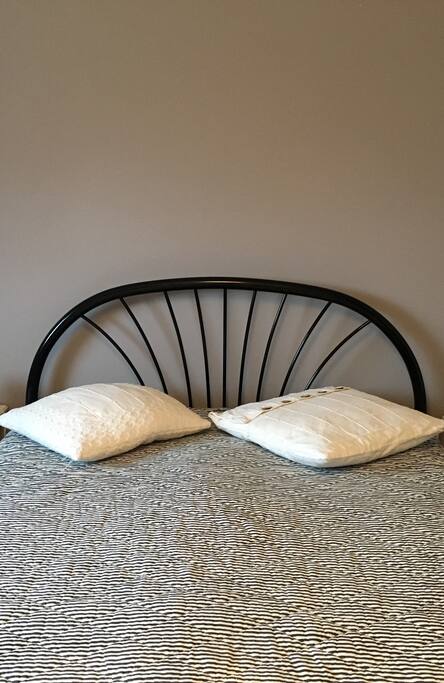 Cama com 120 cm de largura