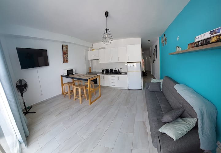 Lovely 1-bedroom Apartment With Ocean View - Playa de las Américas