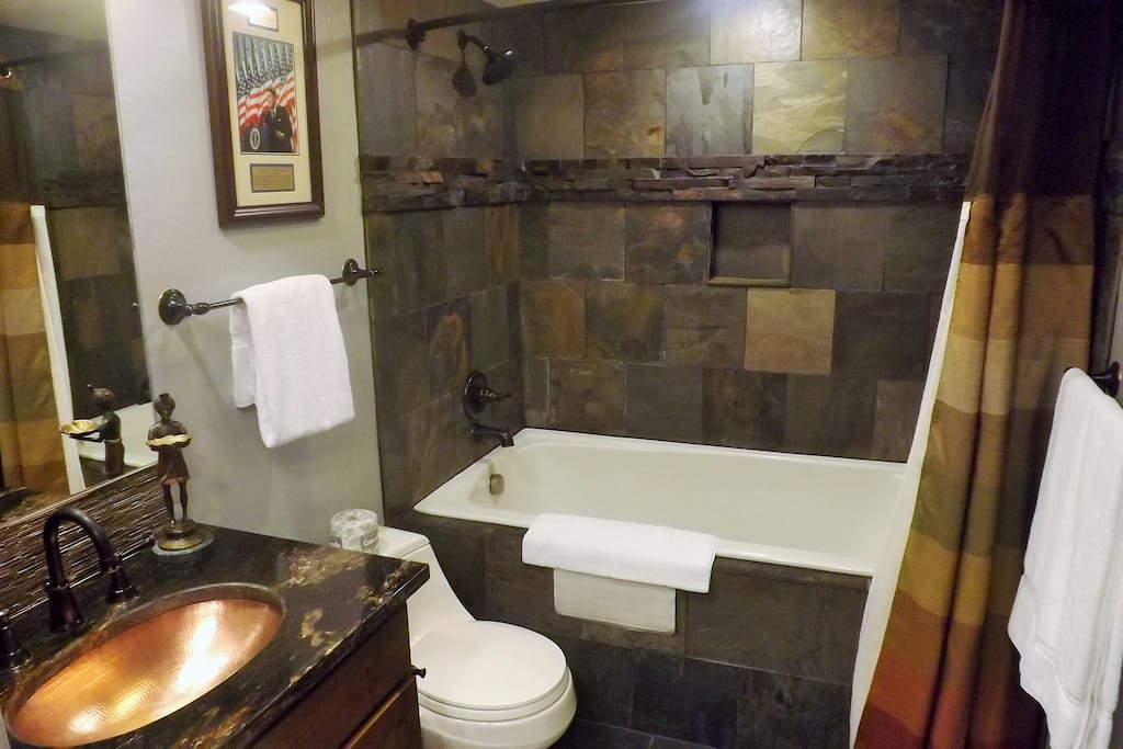 Master bathroom with jetted tub.