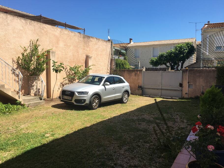 Cours-parking