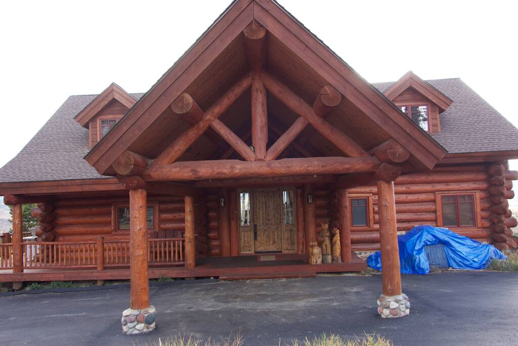 Front View of Home
