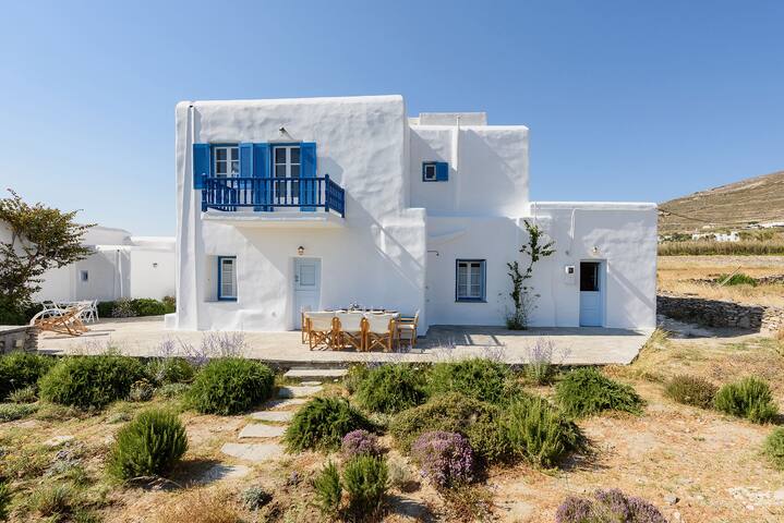 Katikia Malatesta-Beachfront-Relaxing-Traditional gallery image 3