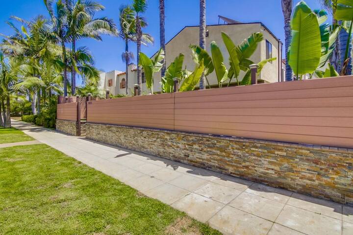 BIG BEACH HOUSE gallery image 4