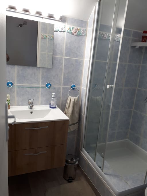 Salle de douche 2