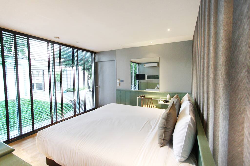Wild Woods Room