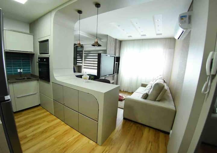 Studio Lindo, Novo, Frente Shoping Curitiba - Curitiba