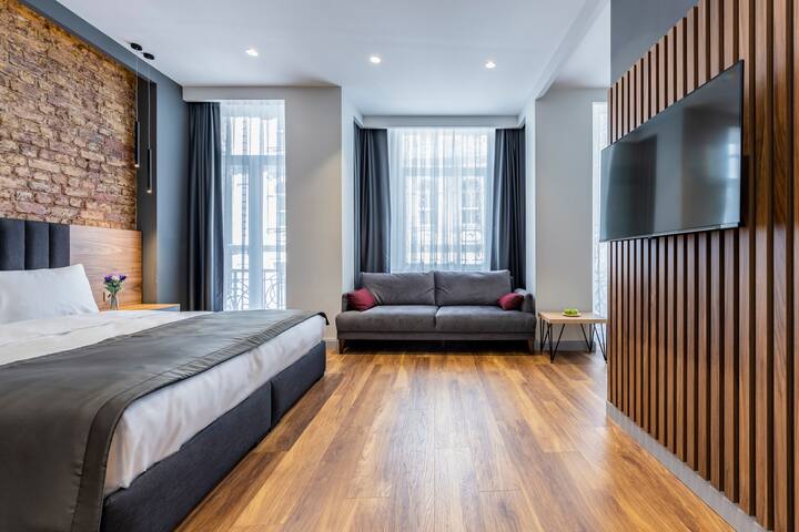 Cozy, Modern 3 Bedrooms in Galata/@tintingalata gallery image 4