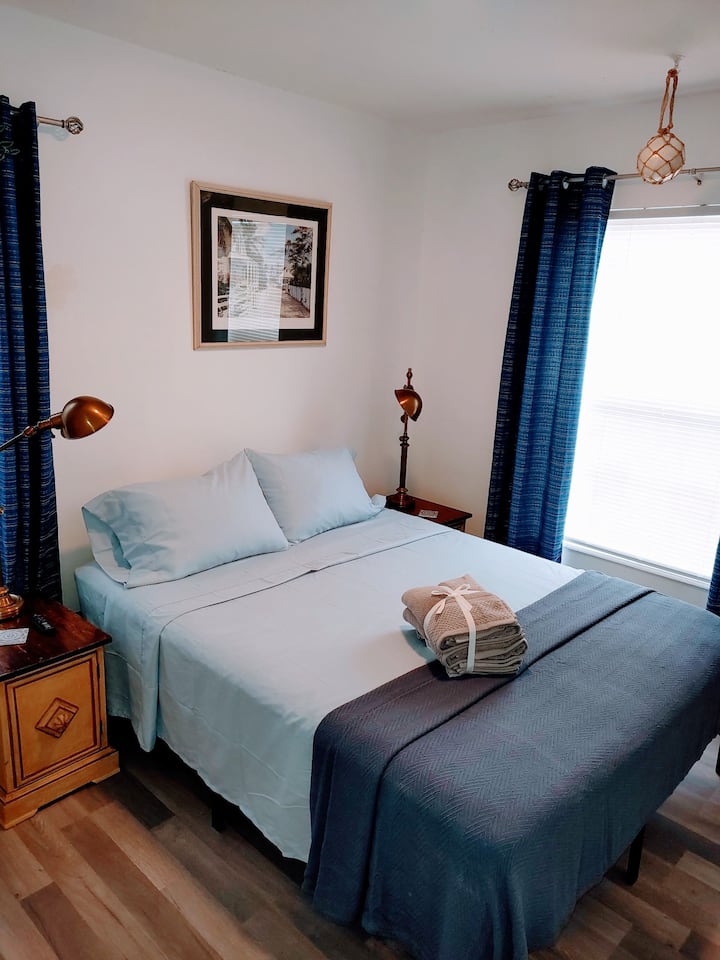 Front private bedroom with Queen pillowtop bed, Smart HDTV, large closet and 2 night stands with ample storage. 