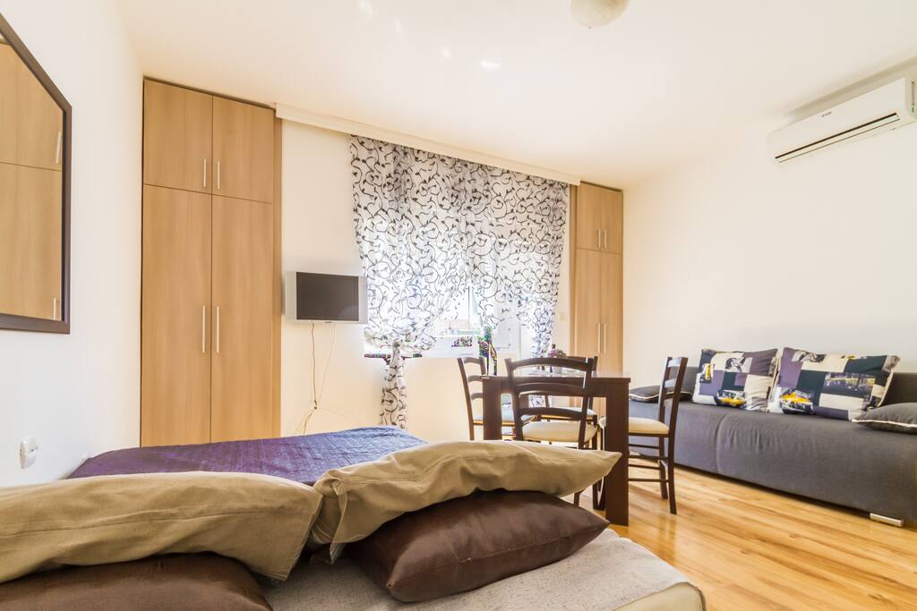 Our guests can choose where they want to sleep - sofa bed or queen size bed.