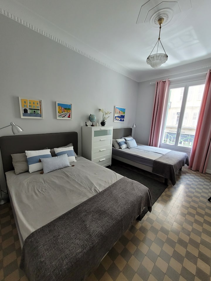 غرفة النوم 1