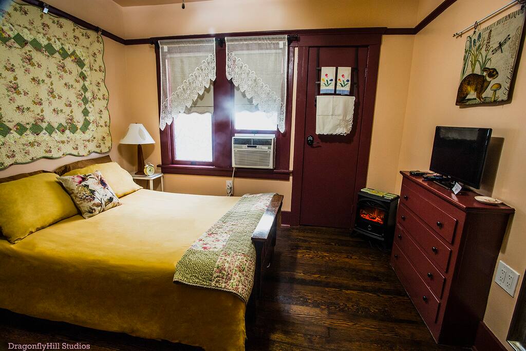 Rose Sage Room, A New Listing in our 5 Star Home.
