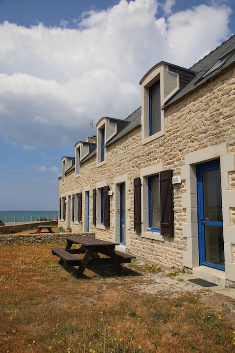 Breton house in Penmarch with sea view