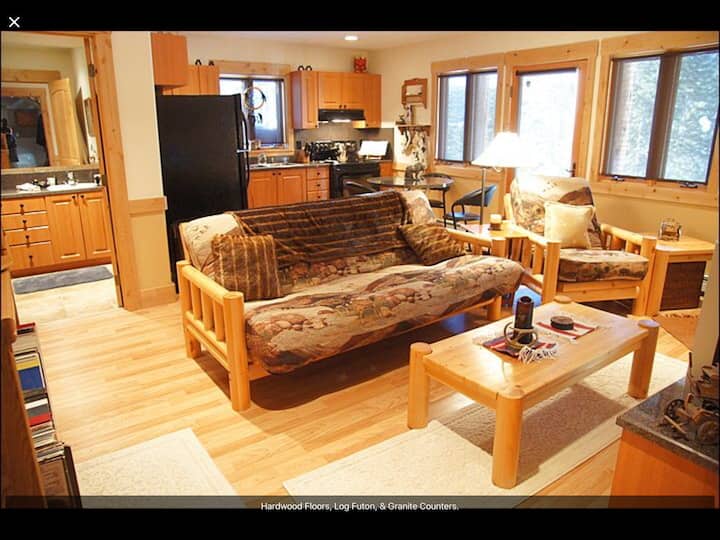 Cozy Get Away For 2 Overlooking Lone Mountain - Big Sky, MT