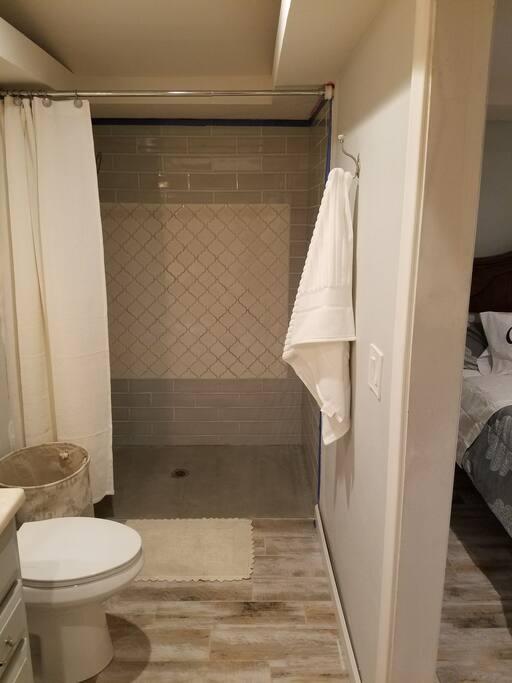 beautifully clean shower