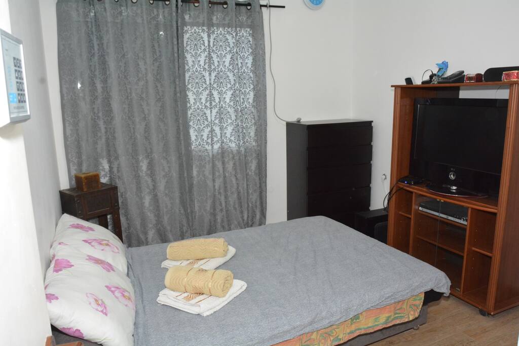Room 1