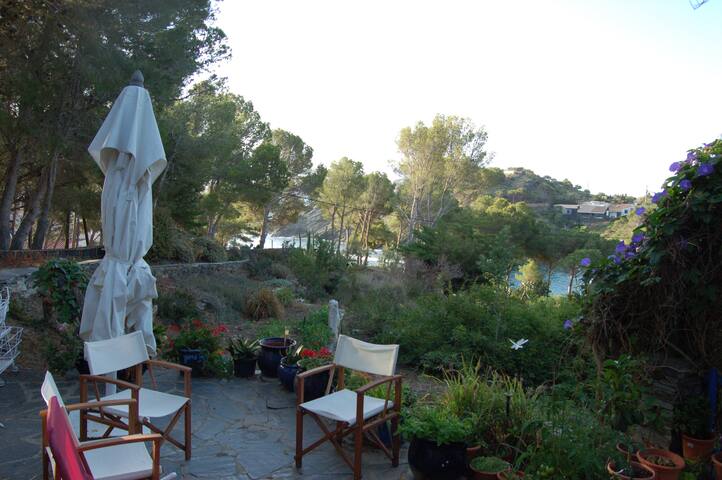 Casa de U – Un plein pied, terrasse et vue sur mer gallery image 4