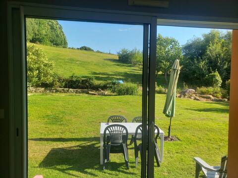 6 bedroom house on a 5700 m2 garden