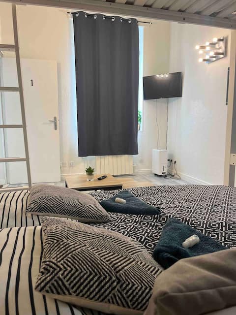 Modern & Beautiful / Astérix  Roissy CDG