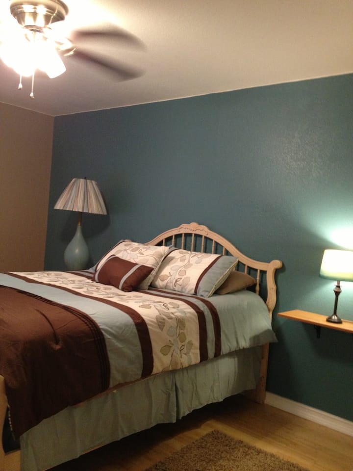Home in Odessa · ★4.95 · 2 bedrooms · 4 beds · 2 baths