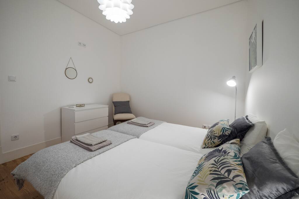 double bedroom 2. AC