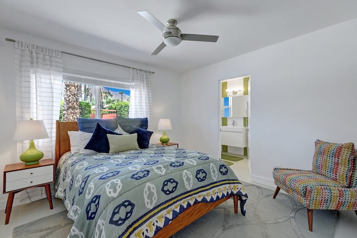 Dormitorio (2) - Cama tamaño queen con baño privado 