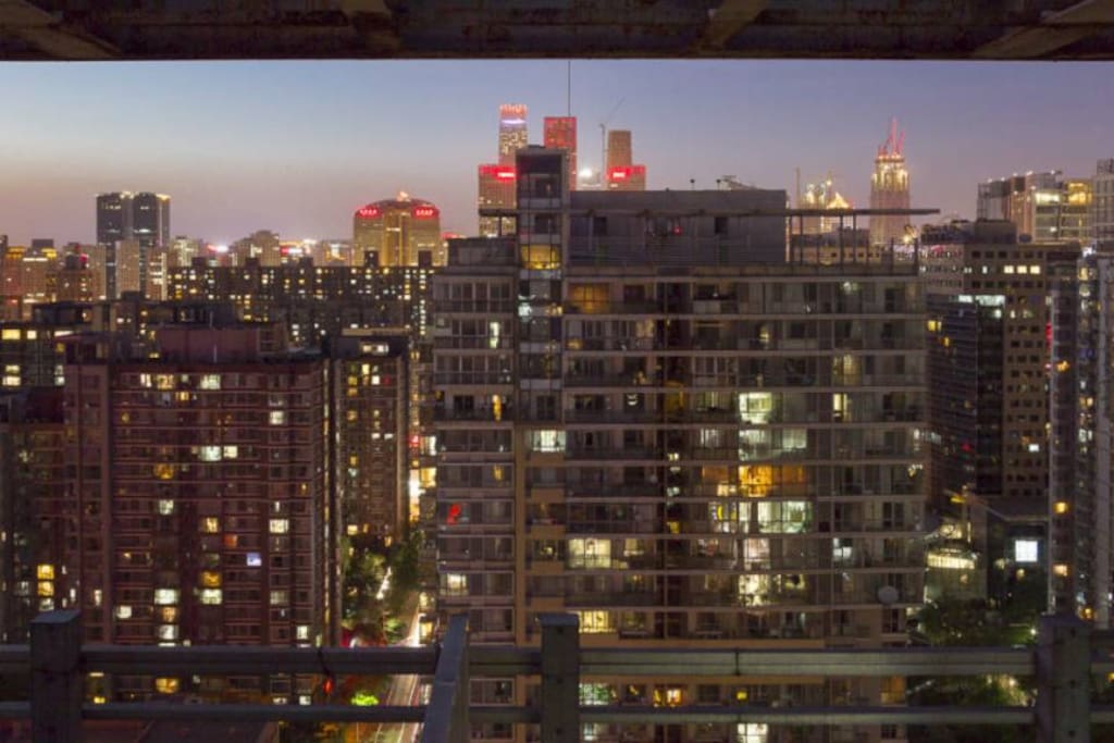 1 station and 1 kilometer away from GuoMao - international trade center