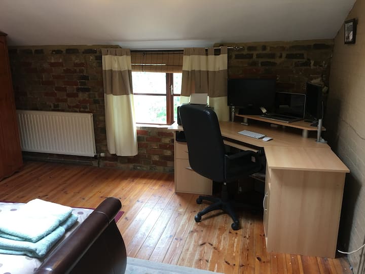 Top 9 Airbnb Vacation Rentals In Biggleswade, United Kingdom Updated 2024 Trip101