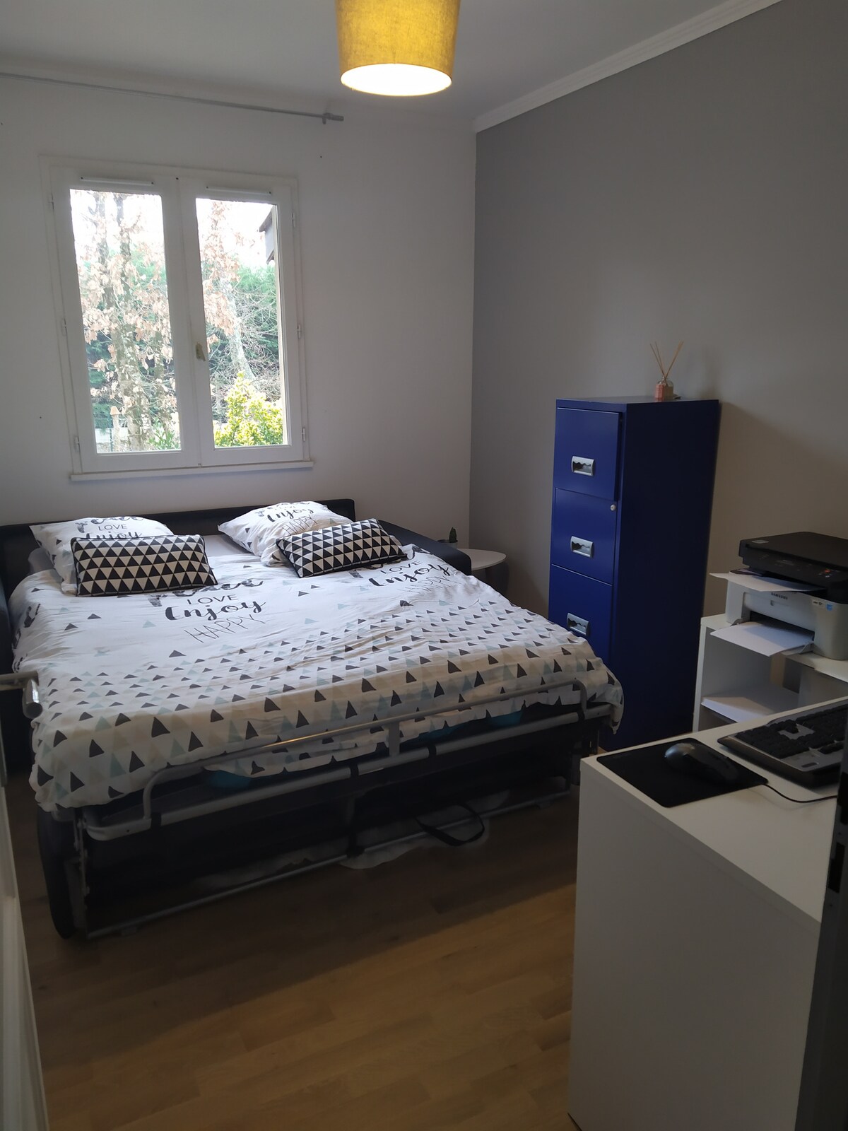 Šatníková skriňa