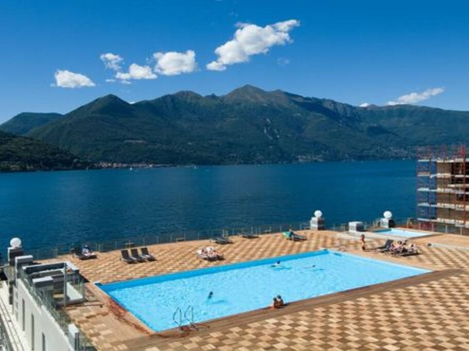 Pool deck
