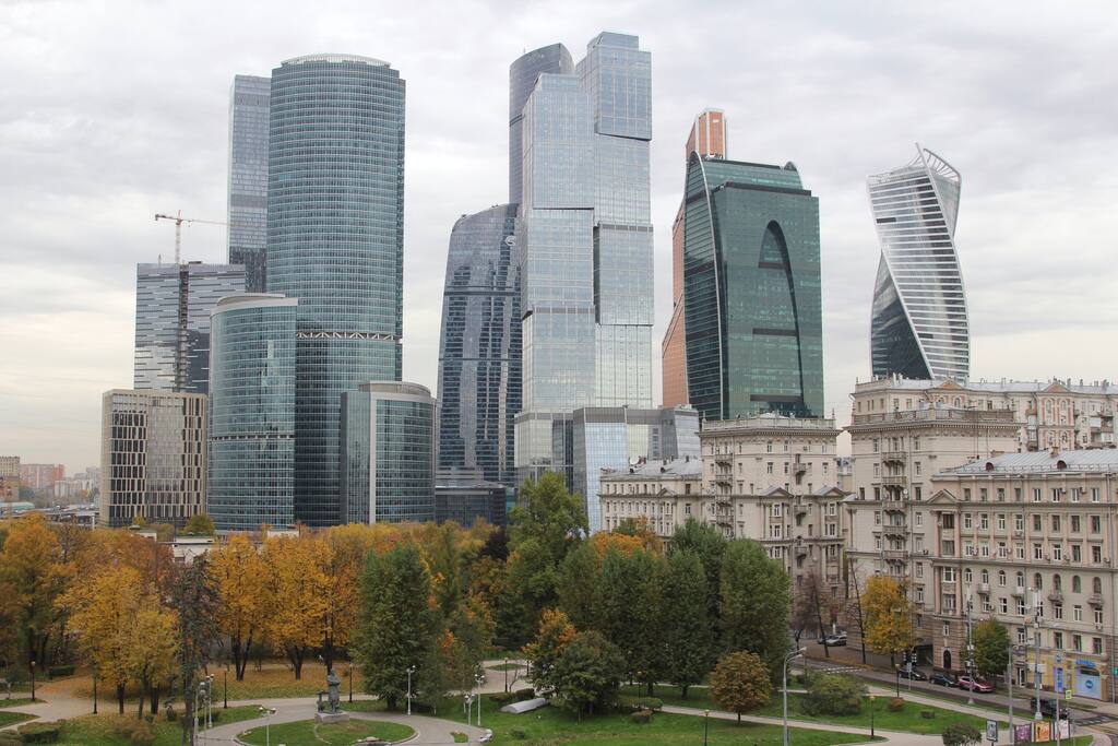 Вид из окна апартаментов