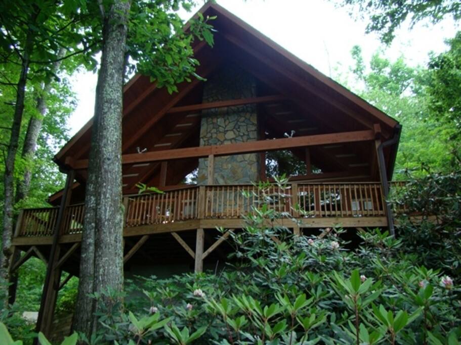 Lovely covered porch with hot tub.