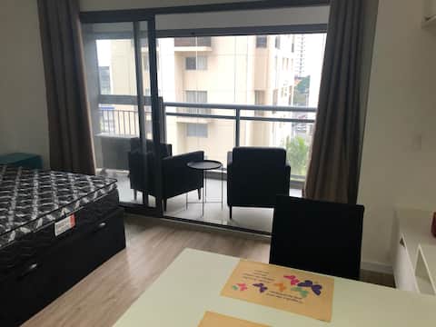 Popular Airbnb listing: Studio with Balcony | Vila Madalena Subway in São Paulo