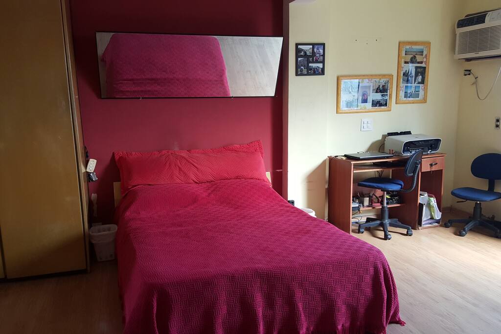 suite double bed