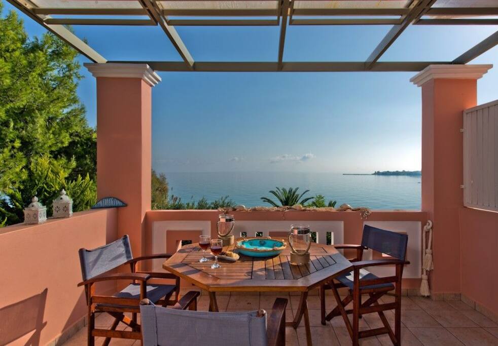Ariadne balcony sea view