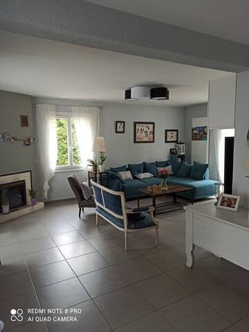 Très belle villa Blanquefort 4 ch/ clim/piscine gallery image 4