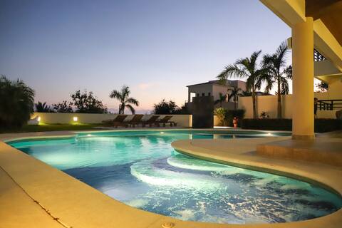 Super house, the best view in Huatulco