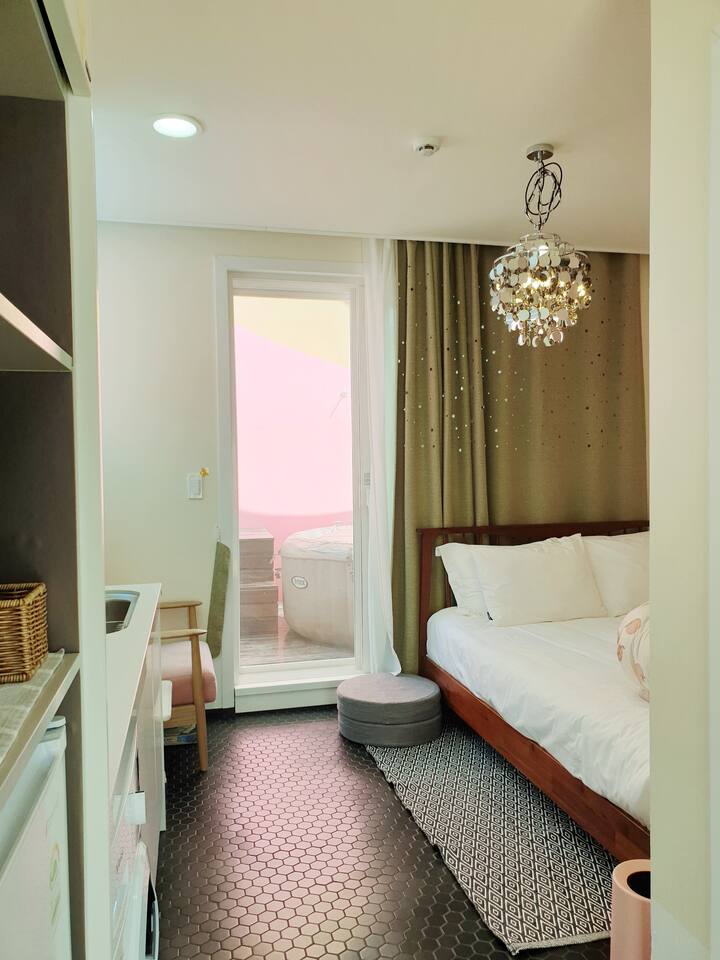 单间公寓式房间