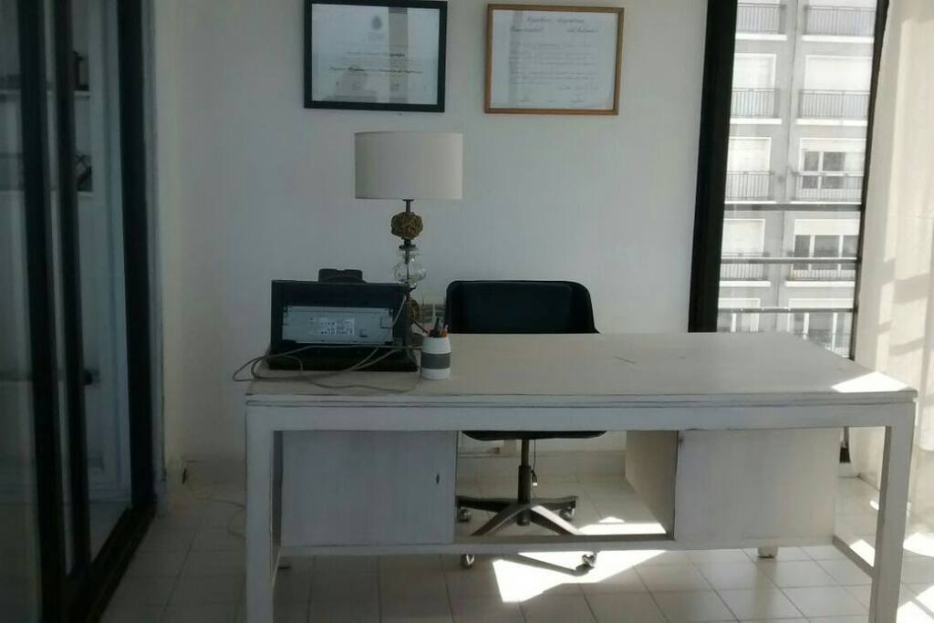Jardín interno + escritorio