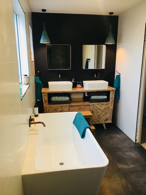 Brand new bathrooms!