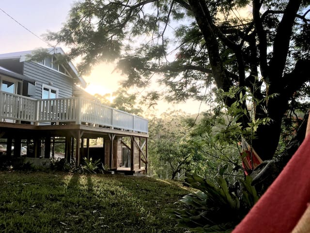 Cute house on a valley with a waterfall 3BR