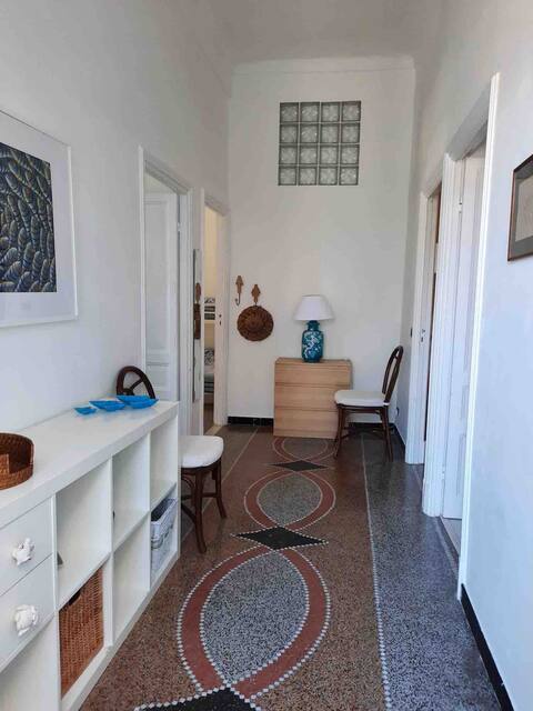 Successful Airbnb property: Suite with Private Entrance and Garden in Villa in Alassio
