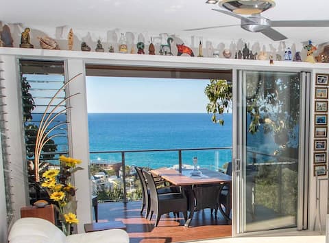 Successful Airbnb property: "Coolum Boutique Treehouse" Executive Luxury in Coolum Beach