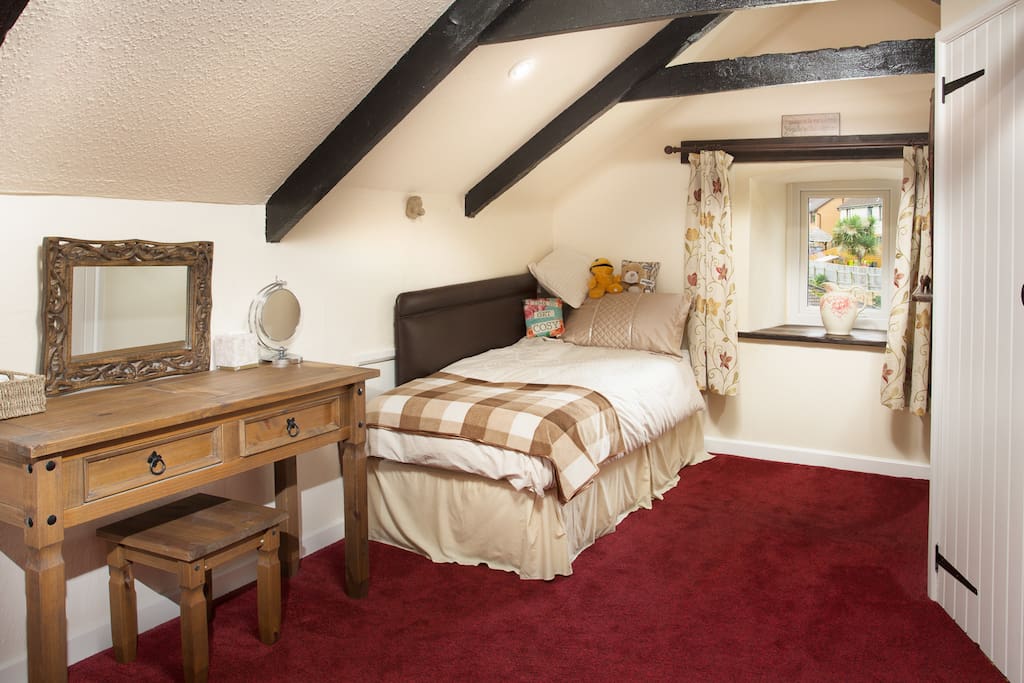Single bed in attic room