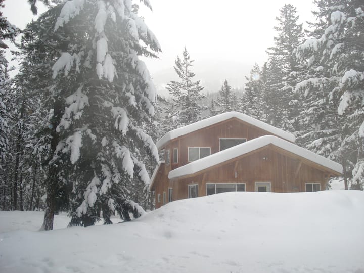 North Cascades Scenic Highway Vacation Rentals & Homes Washington