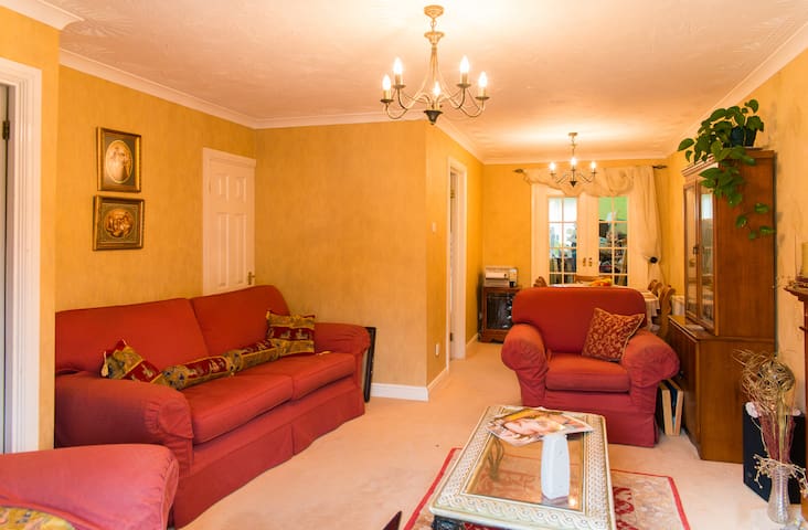 Lovely double near Bicester village