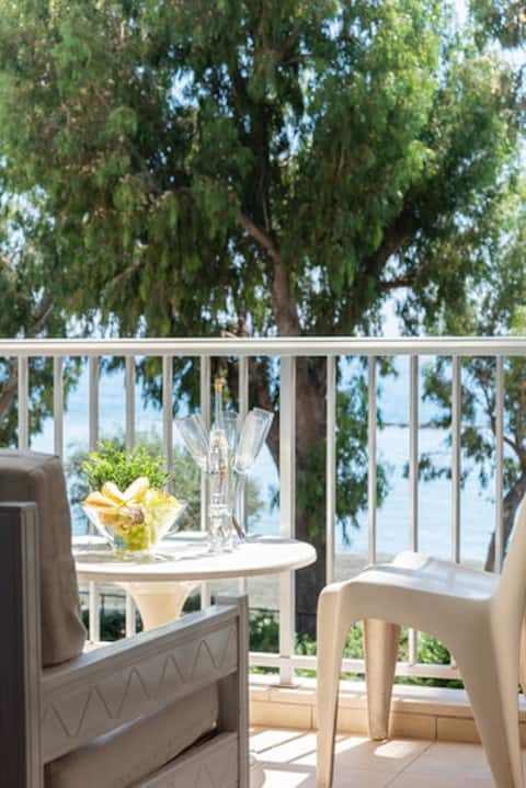 BEACHFRONT UNIQUE SUNKISSED APARTMENT !!!