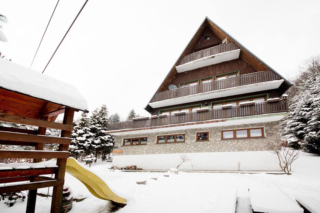 Winter in Stroza